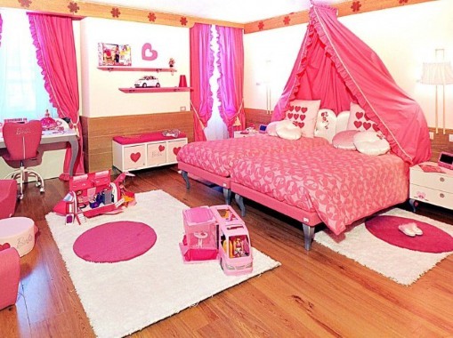 barbie hotel suite