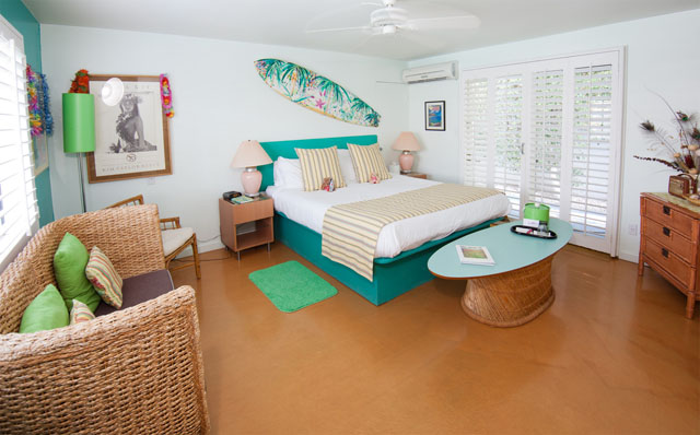 Palm Springs bed and breakfast room in California