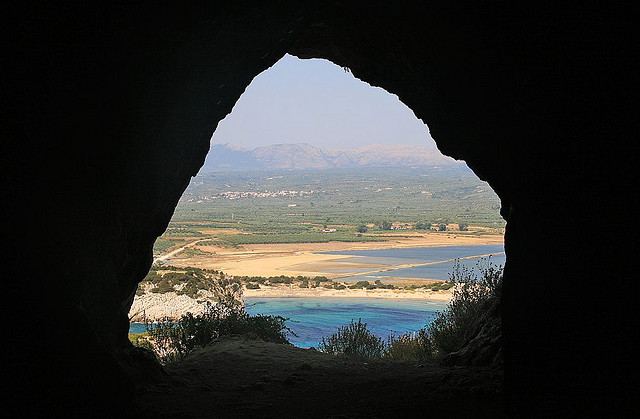 Cave over Voidokilia beach