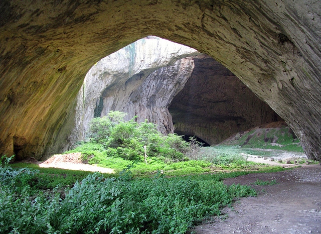 The Devetashka cave is found on the right side of the river Osam