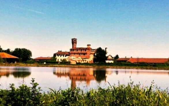 Castle of Vettignè, Santhià in Piedmont