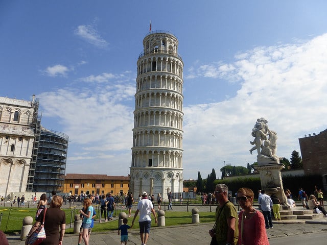 The leaning tower