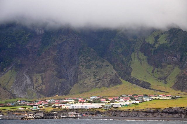 Tristan da Cunha | The most remote island in the middle of ...