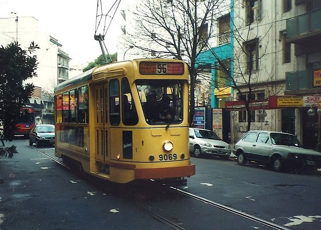 Traversing Caballito neighborhood