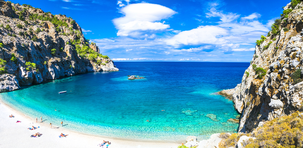 secret-holiday-destinations-Greece