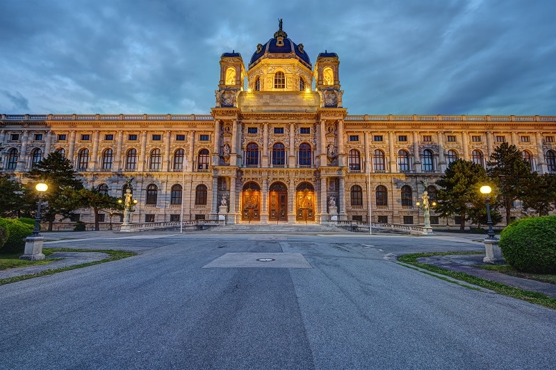 the-kunsthistorisches-museum-in-vienna