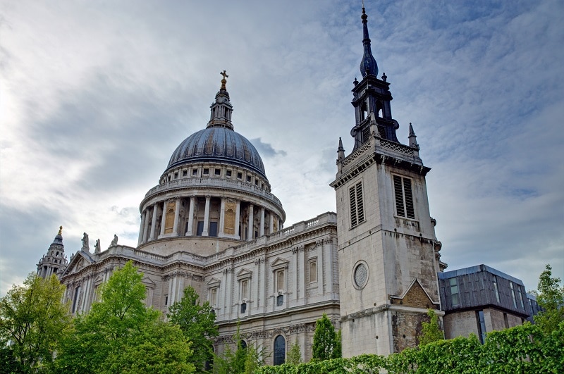 st-pauls-cathedral-in-london